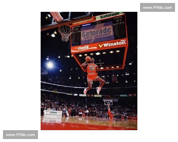 乔丹全场比赛高清录像回放震撼呈现经典时刻篮球传奇尽显球场